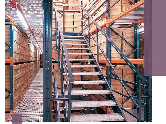 Лестницы складские прочные и безопасные под ключ в Балашихе