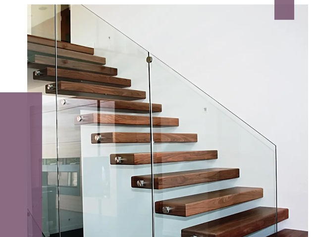 Стеклянные перила для лестницы в Балашихе от 14867 руб.