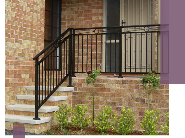 Уличные перила из металла под ключ в Балашихе