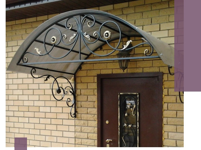 Изготовление козырьков из металла под ключ в Балашихе