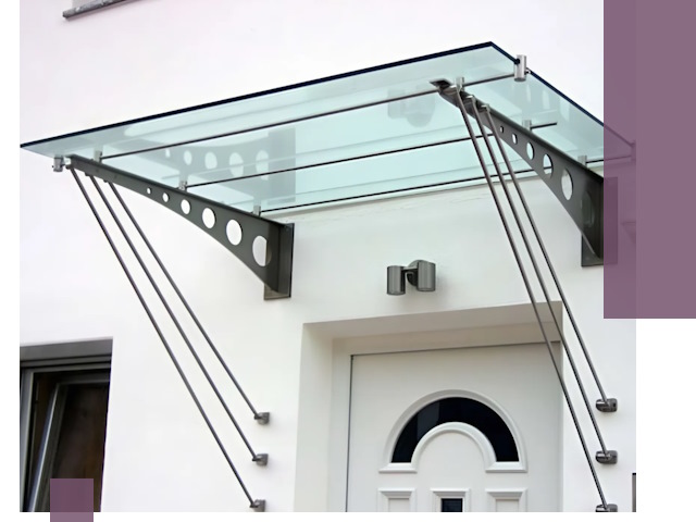Козырьки над входом под ключ в Балашихе — изготовление и монтаж